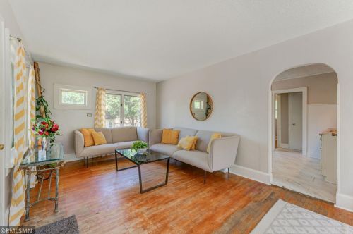 4157 Monroe St, Minneapolis MN  55421-2820 exterior