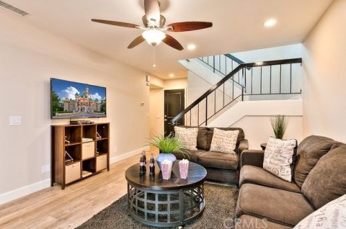 958 Lamark Ln, Anaheim CA  92802-3422 exterior