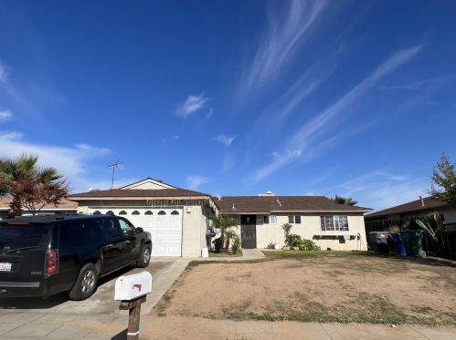 713 Ashlan Way, Madera, CA 93638-1602
