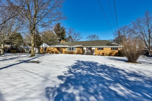 710 Fleming Rd, Cincinnati, OH 45231-3906