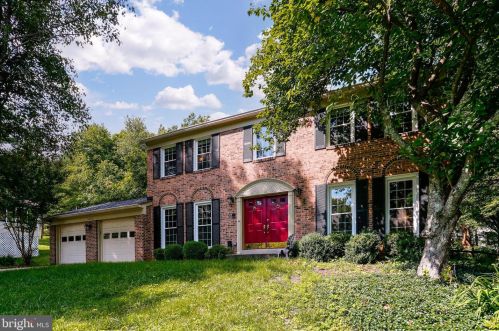 5559 Shepherdess Ct, Columbia, MD 21045-2423