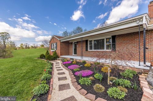 9203 Baltimore National Pike, Middletown, MD 21769-9403