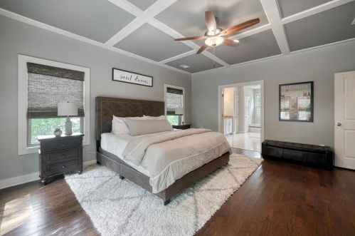 52 Candler Rd, Atlanta GA  30317-3005 exterior