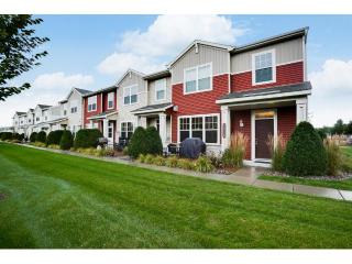 3334 Hazel Trl, Saint Paul MN  55129-8392 exterior