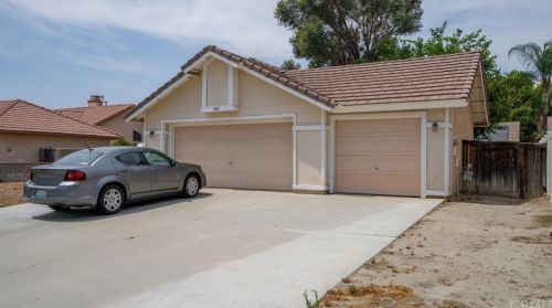 1319 Freemark Ct, San Jacinto, CA 92583-5702