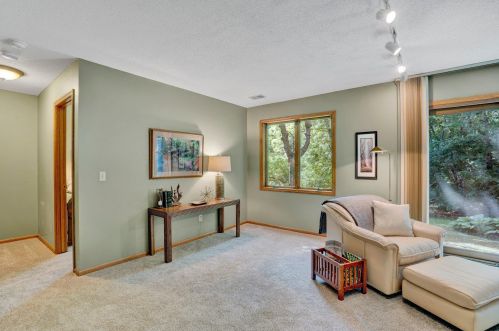 3735 Greensboro Dr, Saint Paul MN  55123-2242 exterior