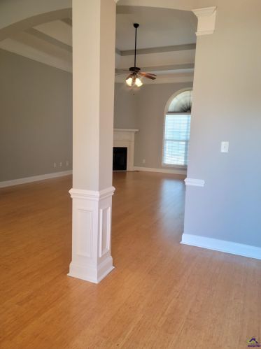 208 Loudon Hill Dr, Warner Robins, GA 31088-8530