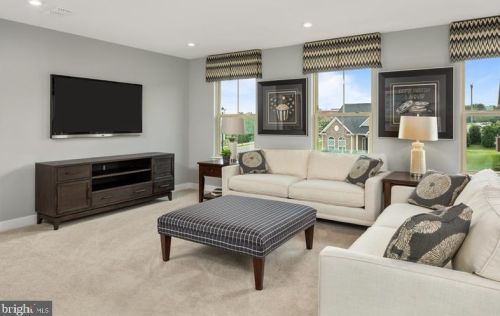 660 Falcon Ln, Aberdeen MD  21001-1255 exterior