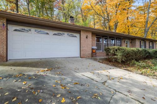 6 Terrace Dr, Oregon, IL 61061-1237
