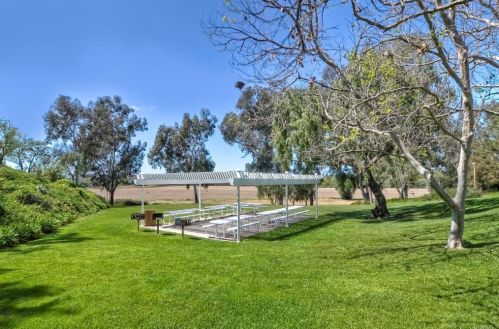 5385 Gooseberry Way, Oceanside CA  92057-4633 exterior