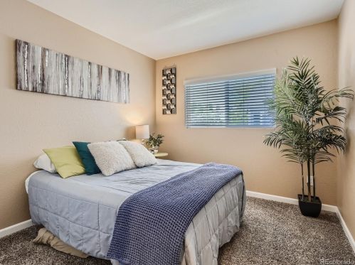 7827 Kalispell Cir, Englewood CO 80112-4647 exterior