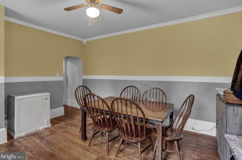 717 York St, Hanover PA 17331-3228 exterior