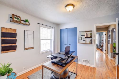 3265 Marion St, Englewood CO 80113-3951 exterior