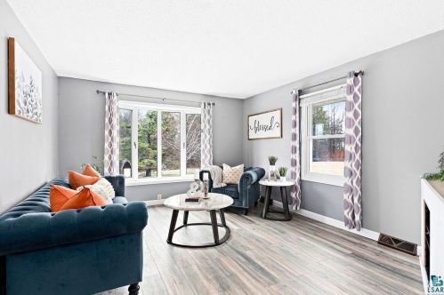 3830 Decker Rd, Duluth, MN 55811-3828