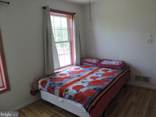 1053 Sterling Pl, Lancaster PA  17603-8839 exterior