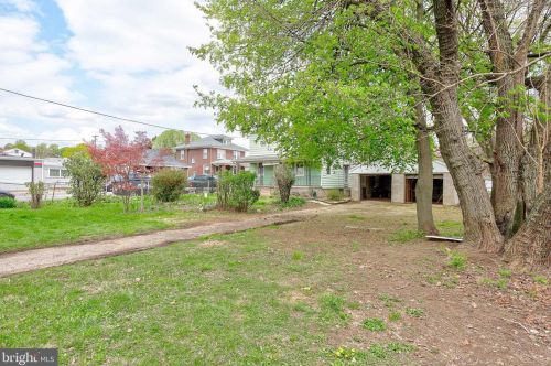 435 Adams St, York, PA 17404-3214