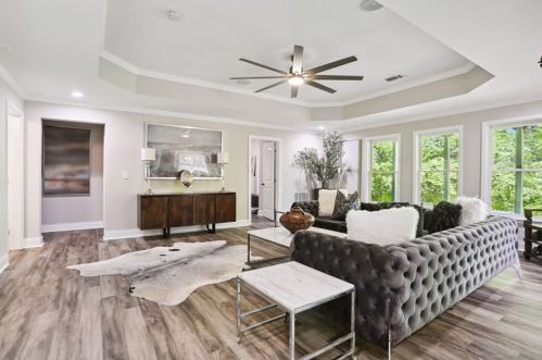 1735 High Trl, Atlanta GA  30339-8470 exterior