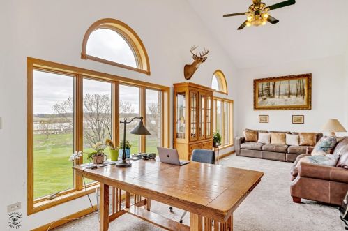 2929 Water Tower Dr, Crete IL  60417-4461 exterior