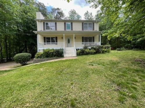 705 Emerald Rdg, Holly Springs, GA 30189-5181