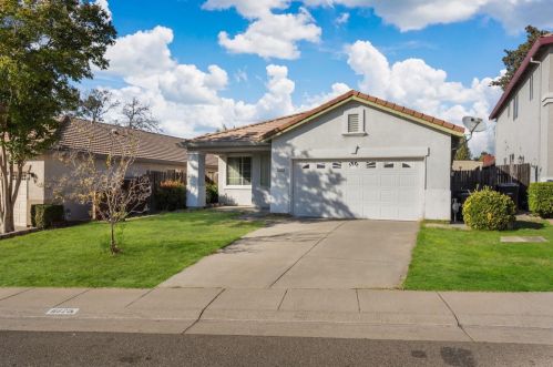 6620 Campfire Way, Citrus Heights, CA 95621-3336
