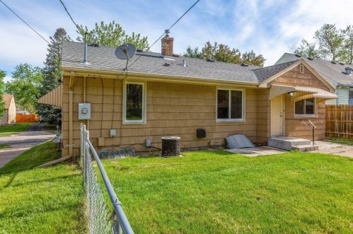 1728 Clear Ave, Saint Paul MN  55106-2224 exterior