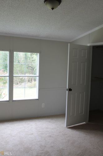 1724 Highway 330, Bogart GA  30622-2912 exterior