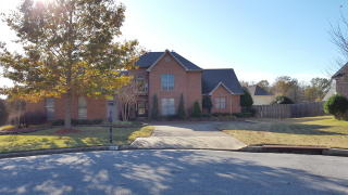 9161 Old Brook Cv, Cordova, TN 38018-2912
