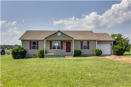 376 Howell Hill Rd, Kelso, TN 37348-6016