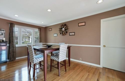 79 Edwards Rd, Parsippany, NJ 07054-2202