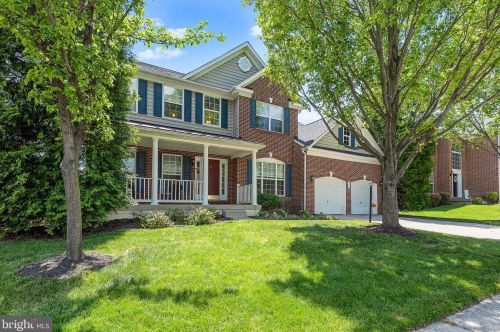 713 Emerald Hill Dr, Leesburg, VA 20176-3633