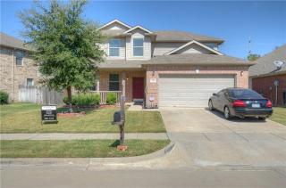 1717 Duck Cove Dr, Aubrey, TX 76227-8596