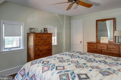 126 Homestead Ave, Haddonfield NJ 08033-2732 exterior