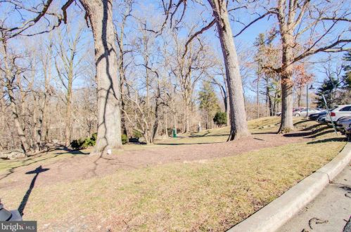 9610 Dewitt Dr, Silver Spring MD 20910-7110 exterior