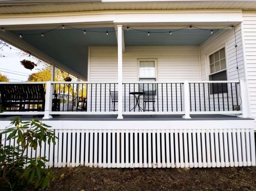 10 Abbott St, Dover, NH 03820-2713