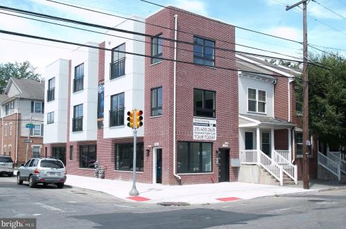 846 44th St, Philadelphia, PA 19104-1309