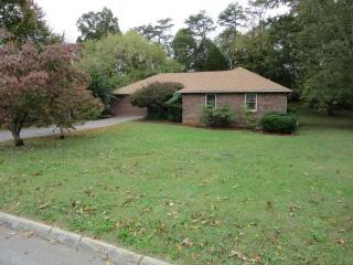 508 Oak Leaf Ln, Seymour, TN 37865-5130