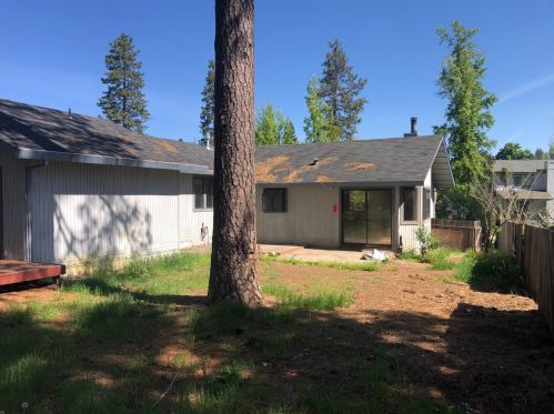 179 Celesta Dr, Grass Valley, CA 95945-5621