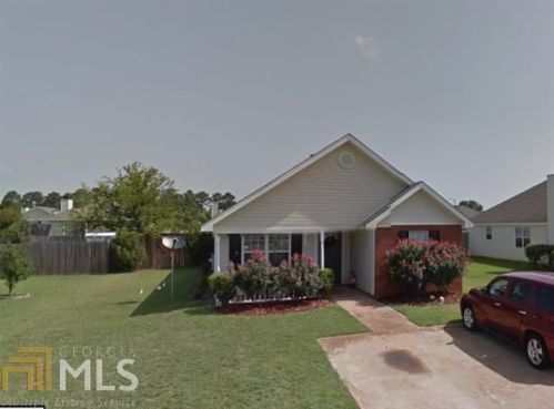 106 Strawbridge Ln, Bonaire, GA 31005-3193