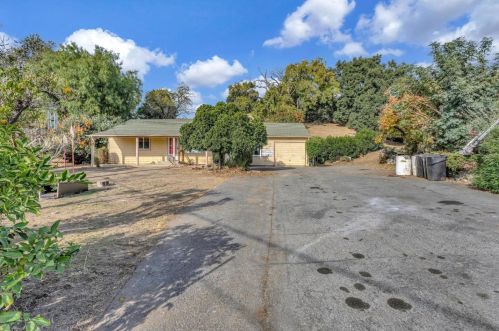 666 Evans Rd, Milpitas, CA 95035-4705