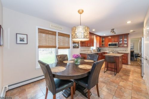 6 Patty Ln, Dover NJ  07869-4735 exterior