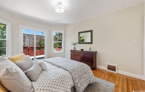 1306 Gilman Ave, San Francisco CA 94124-3243 exterior