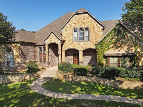 3650 Griffith Ct, Aubrey, TX 76227-2838