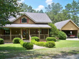 11 Stover White Dr, Helena, GA 31037-4124