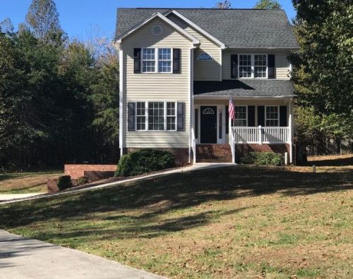 1375 Brandon Ct, Forest, VA 24551-2935