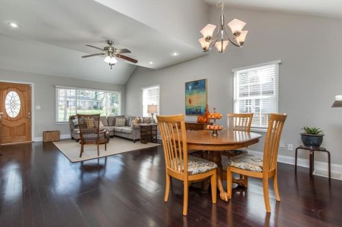 1523 Harvest Ln, Atlanta GA  30317-3018 exterior