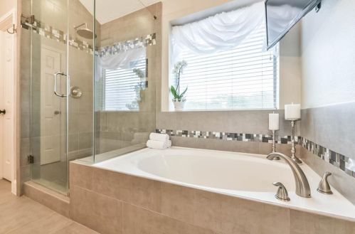 7035 Clustering Oak Ct, Richmond TX 77407-0822 exterior