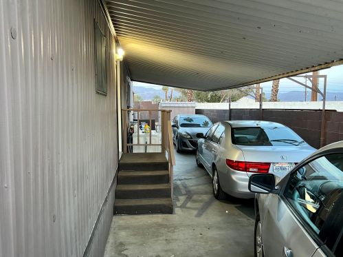 43532 Clinton St, Indio CA  92201-2041 exterior