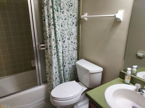 3360 Squire Ln, Conyers GA 30094-3541 exterior