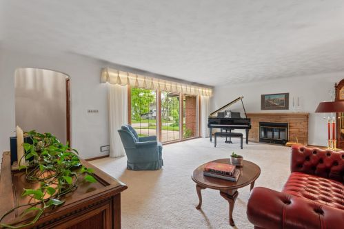 1941 Hamline Ave, Saint Paul MN  55113-5815 exterior