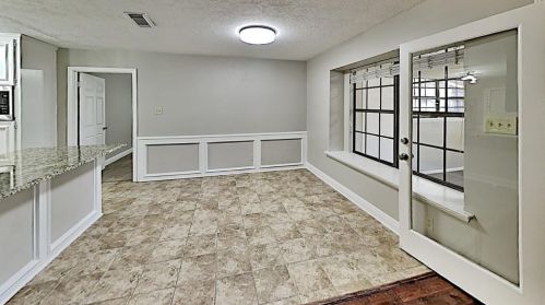 3208 Old Hickory Dr, Morgans Point, TX 77571-4266